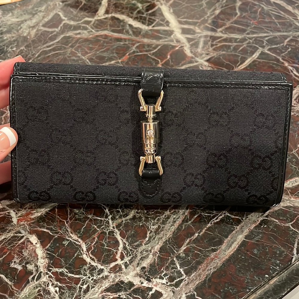 Gucci wallet